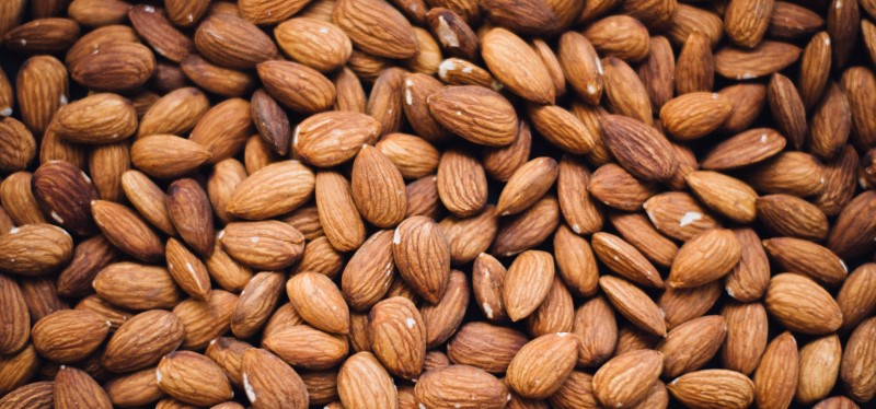 what are the benefits of organic almonds